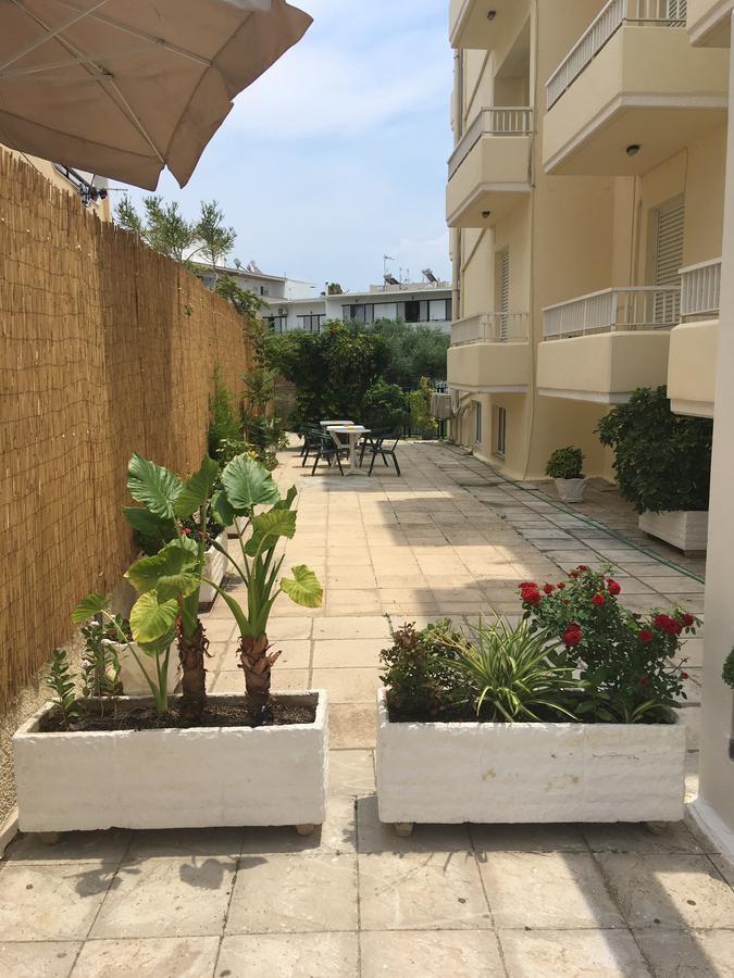 Manias Apartments Kos Bagian luar foto